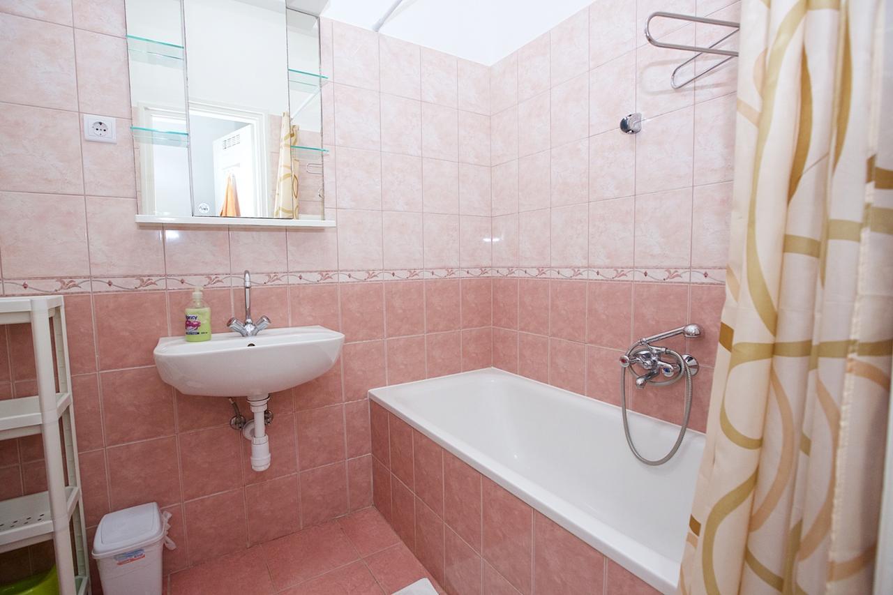Zoli Apartmanok-Timi Koelcsey 34-36 Hajduszoboszlo Ngoại thất bức ảnh